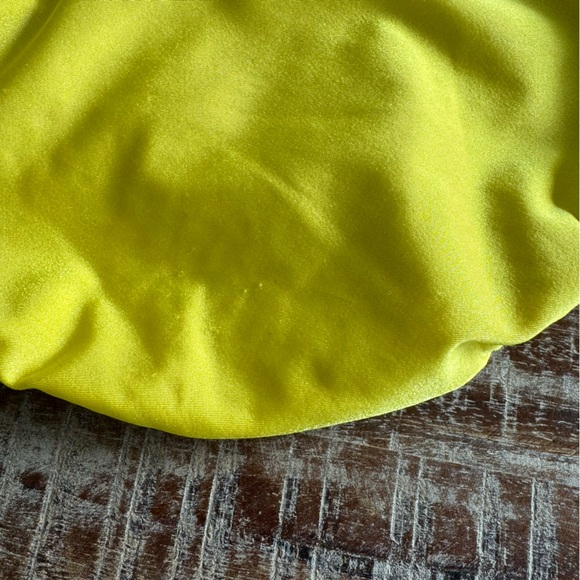 LA Designs Dance Leotard Size Child Large Yellow - Picture 8 of 9